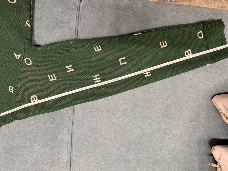 Светр, кардиган з українськими літерами українського бренду