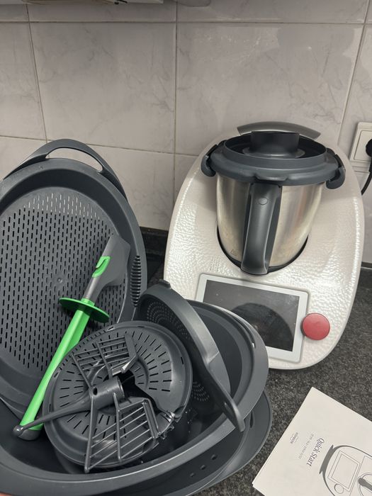 Bimby TM6 Sparkle Branca com botão vermelho