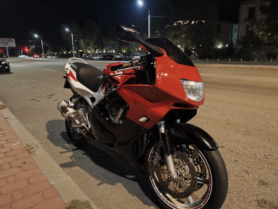 Продам Honda CBR 600F с переоформлением