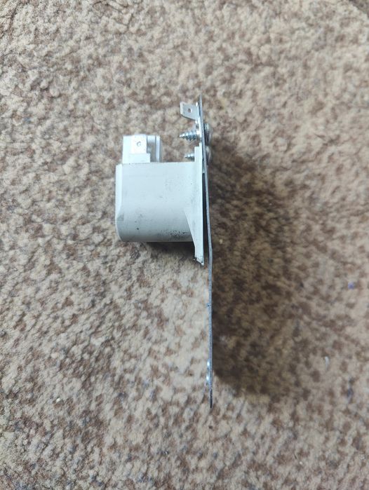 Whirlpool мережевий фільтр Iskra KPB7325