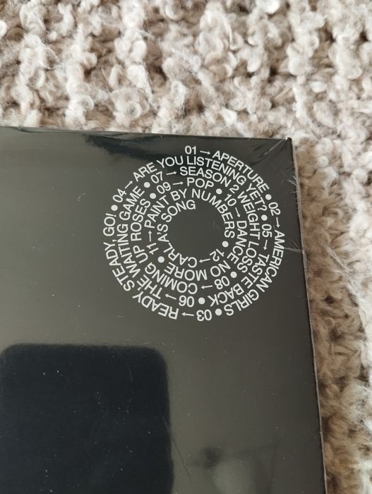 Disco CD Harry Styles Kiss All The Time and Disco Occasionally Novo