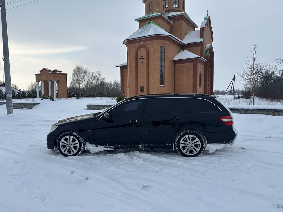 Продам Мерседес w212