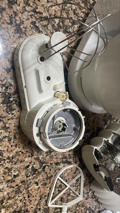 Processador de Alimentos Philips HR7805/A – Completo (600W)