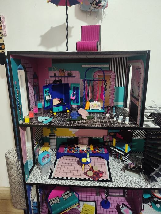 Casa da boneca Lol , Como nova , super preço!!