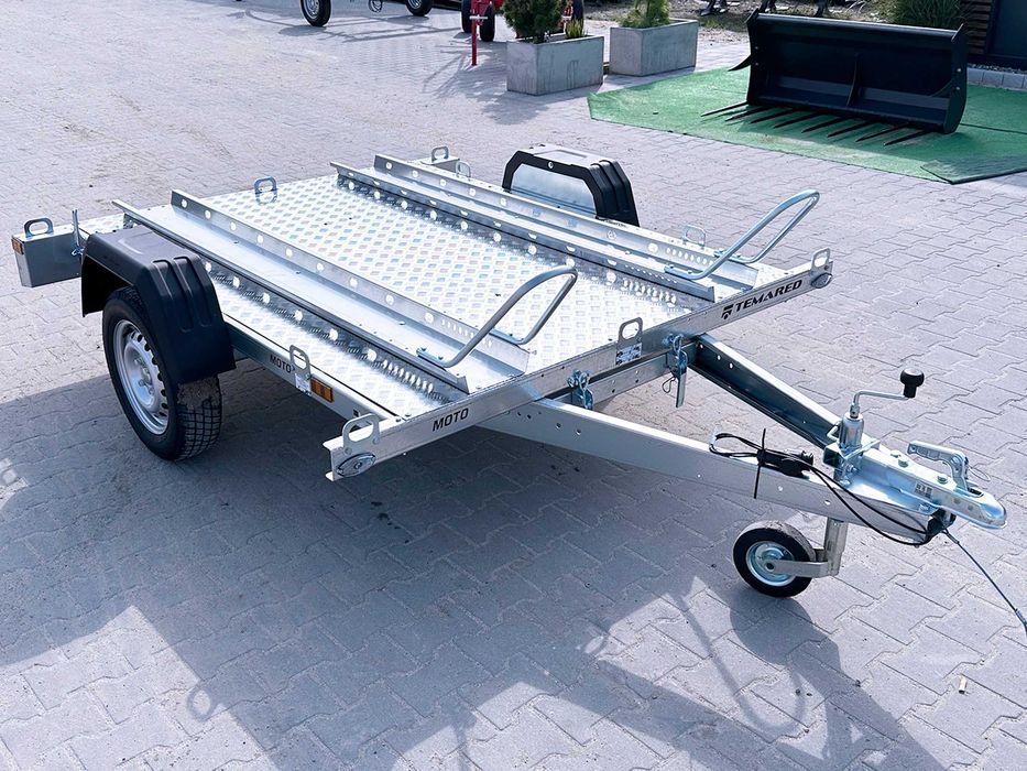 TEMARED MOTO 2 Premium DMC 750 kg na 2 motocykle podłoga ALU LED