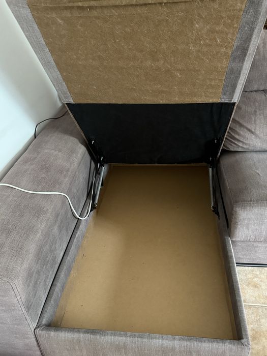 sofá cinzento em muito bom estaso