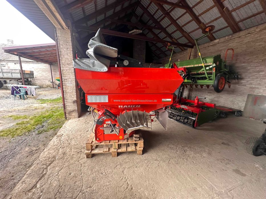 Rozsiewacz Rauch MDS 19.1 + nadstawa 800L + Telimat/Limiter, plandeka