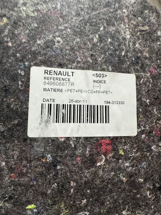 RENAULT MEGANE III tapicerka wykładzina bagażnika schowek TYŁ