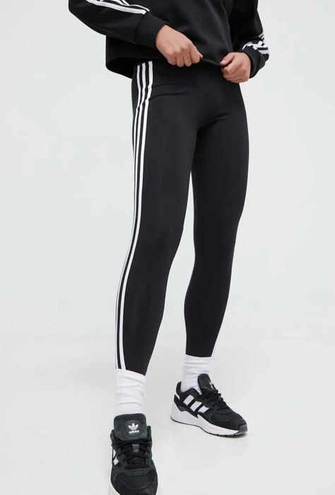 Дитячі легінси Adidas.