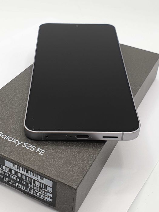 Smartfon Samsung Galaxy S25 FE 128GB