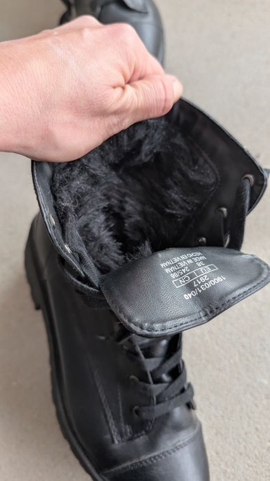 Sznurowane botki Bershka nowe