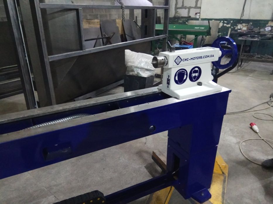 Станок токарный с ЧПУ CNC, быстрое изготовление балясин, ножек и т.д