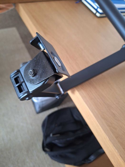 Suporte Duplo Bontec para monitores.