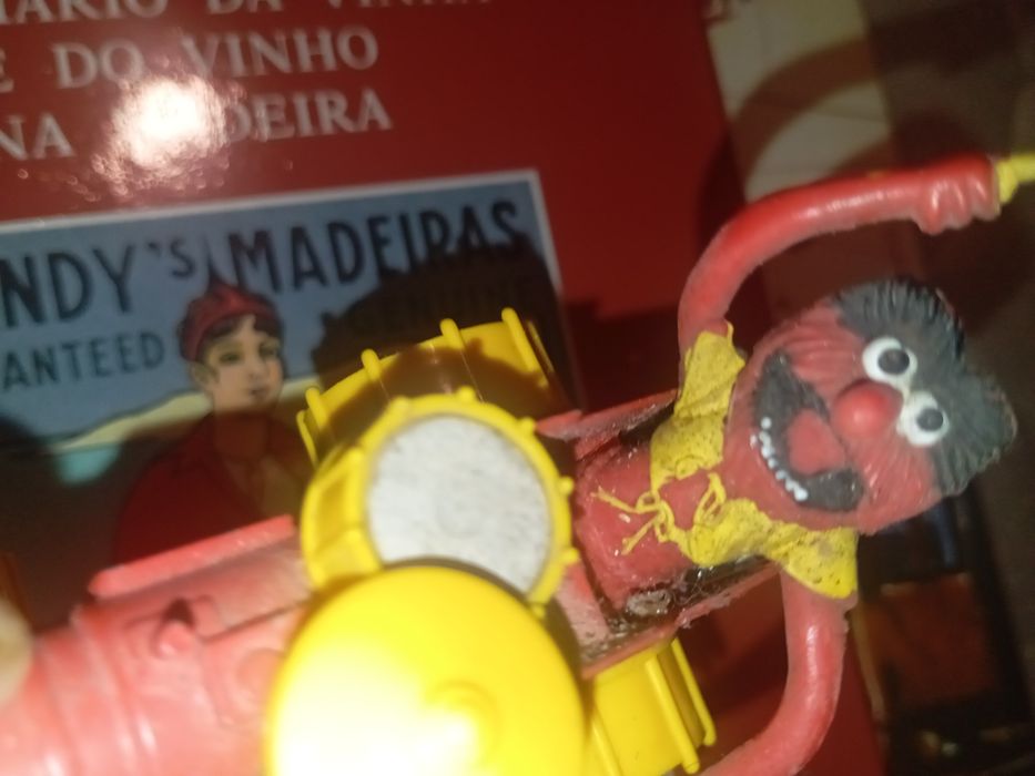Brinquedo marretas carrinho