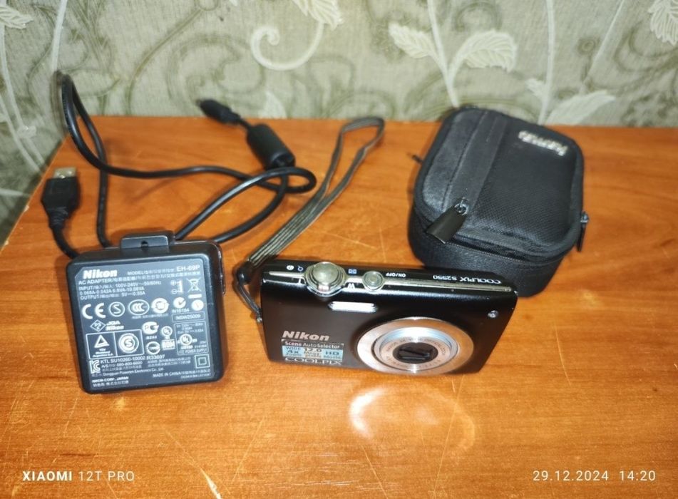 Продам фотоаппарат nikon Coolpix s2550