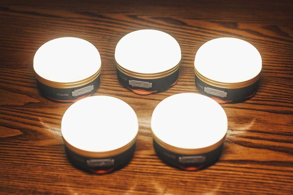 Кемпінговий, кімнатний ліхтар: автономність 6+ годин, режим powerbank