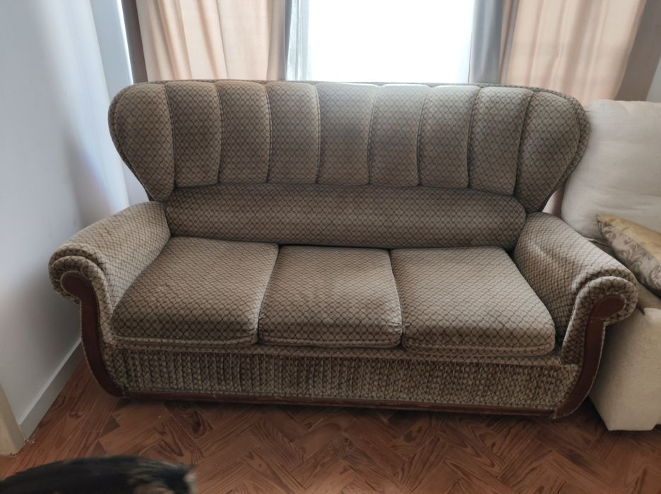 Sofá com cama embutida