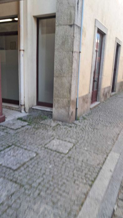 Loja para Serviços e Comercio- Centro de  Esposende