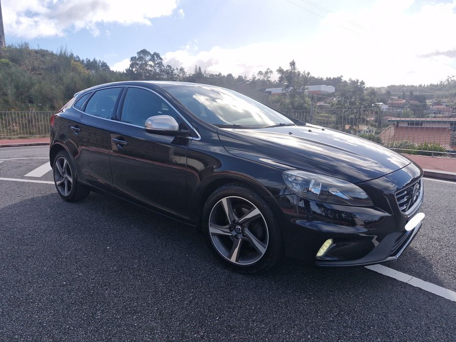 Volvo v40 r design 2015