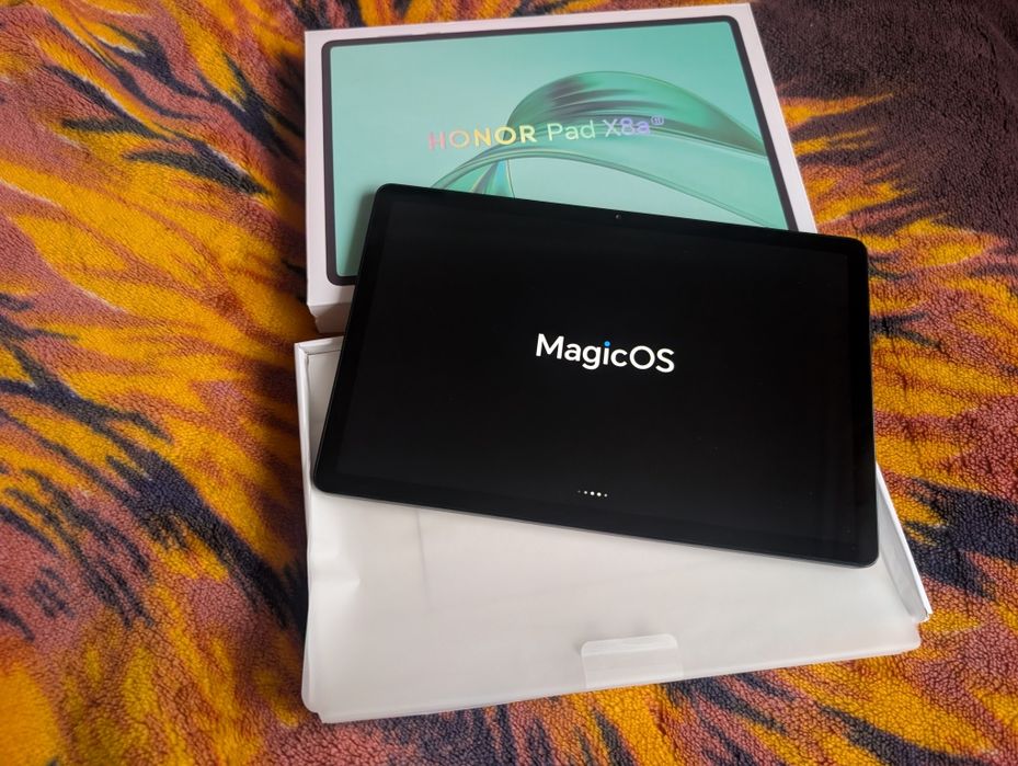 Продам Новий Планшет Honor pad x8a Gray. 4/128GB.