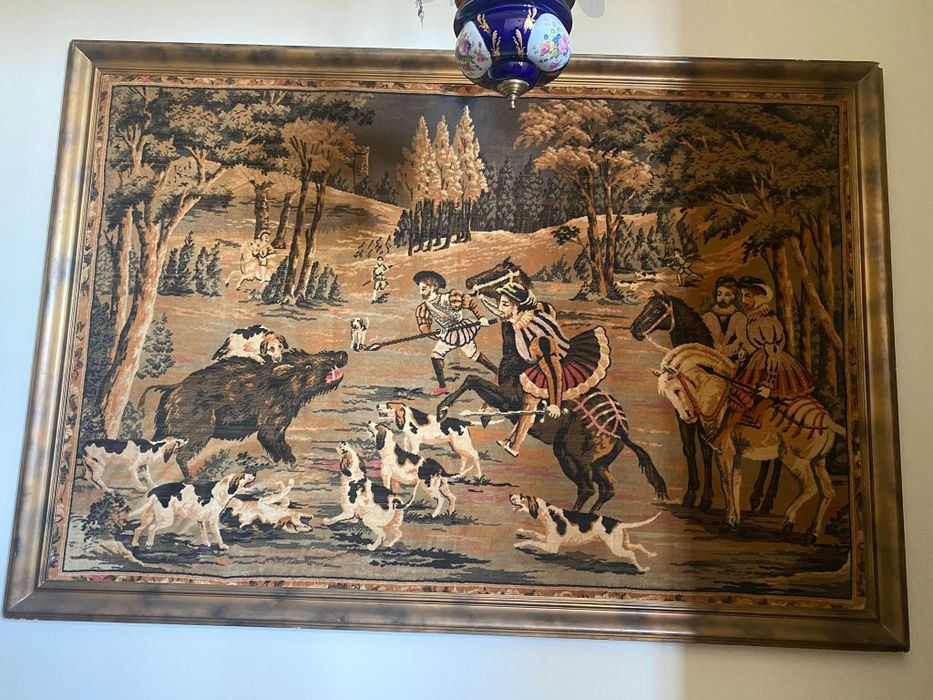 Quadro em tapeçaria em bom estado