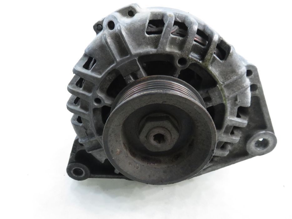 Alternator Audi A6 C5 Avant 2.4 - Arj  - Sg12b025