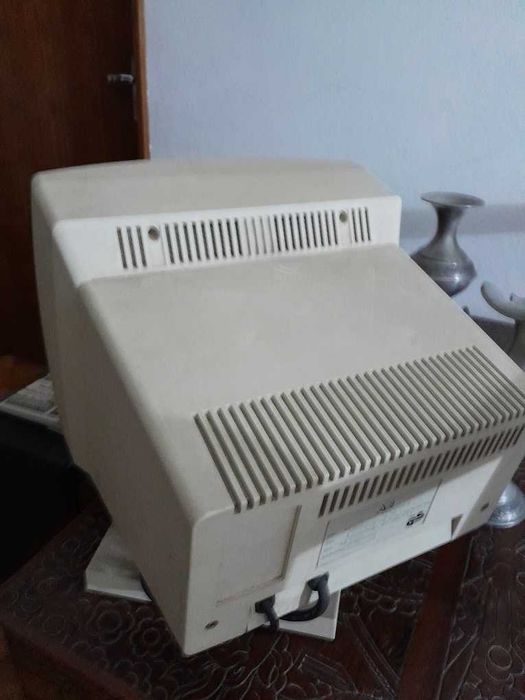 Monitor xerox antigo