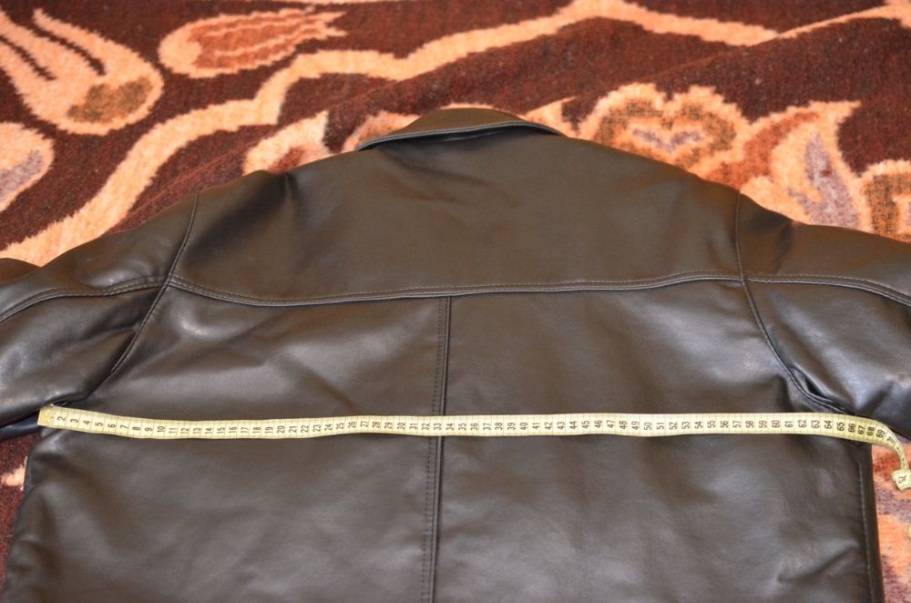 Шикарная мужская  чёрная демисезонная куртка из экокожи ШАРА цена!