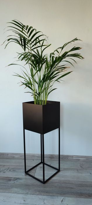 Kwietnik metalowy loft