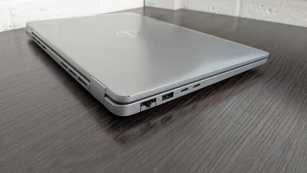 Dell Latitude 5440 - 14" - Core i5-1345U/16gb/512gb #355