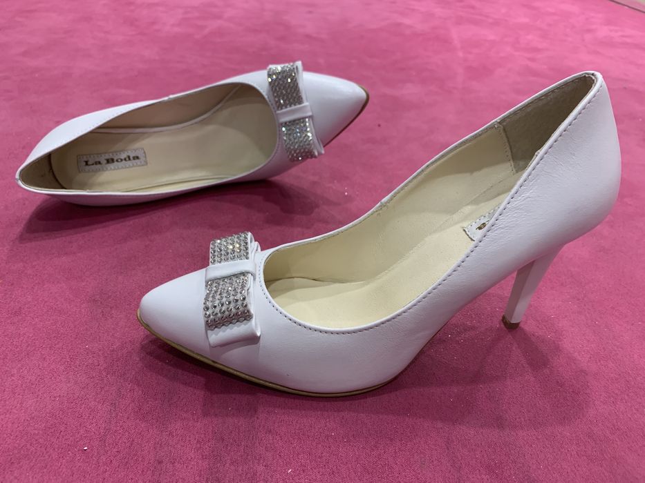 Buty ślubne La Boda C-283/1/KKE r.38 Białe - WYPRZEDAŻ
