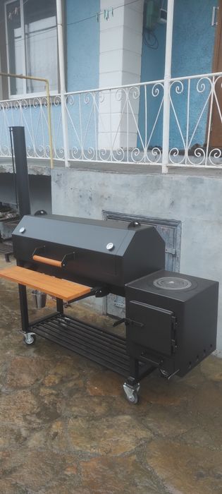 Американський смокер, барбекю гриль, пічка для казана.