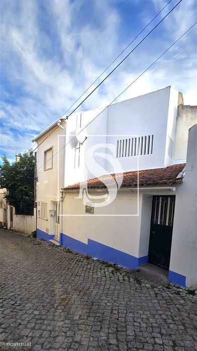 Moradia T3 no Centro de Minde