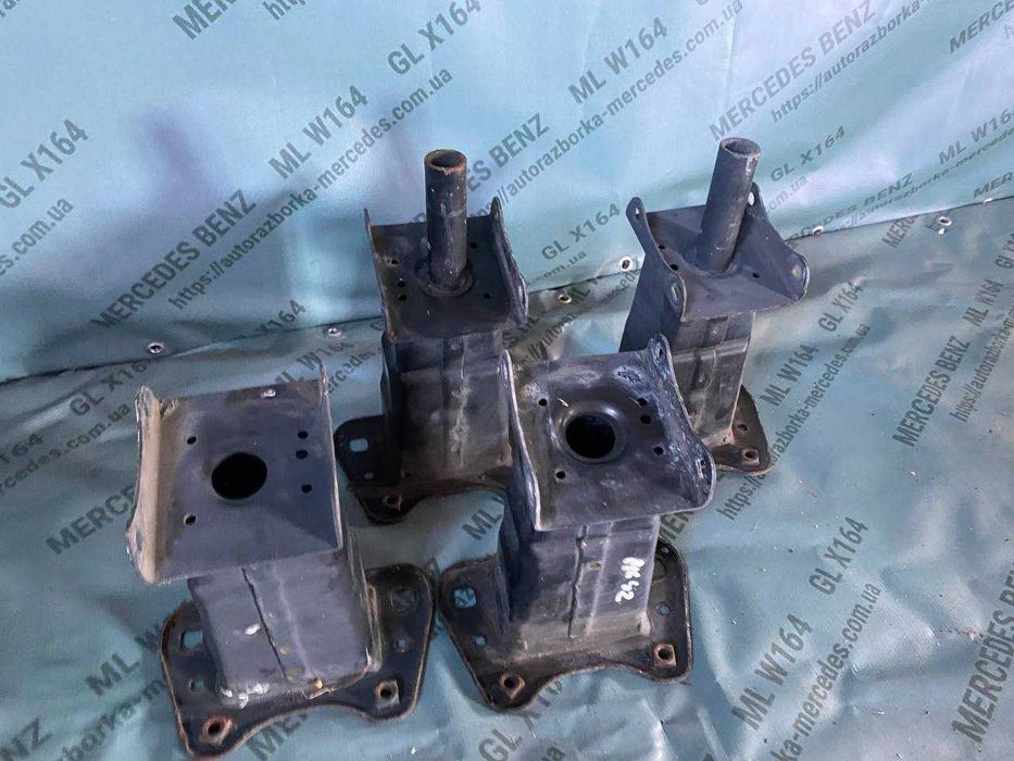 Кронштейн підсилювача переднього заднього бампера Mercedes ML w164 МЛ