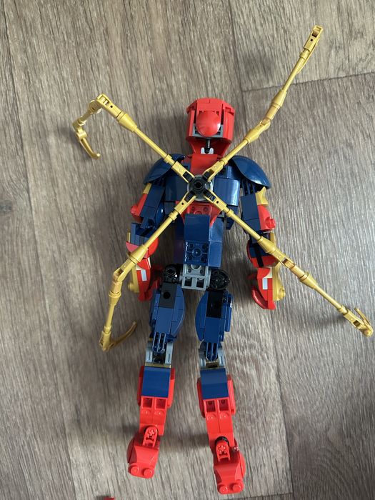 LEGO Marvel 76298 Фігурка Залізної Людини-Павука (Iron Spider-Man) повний комплект