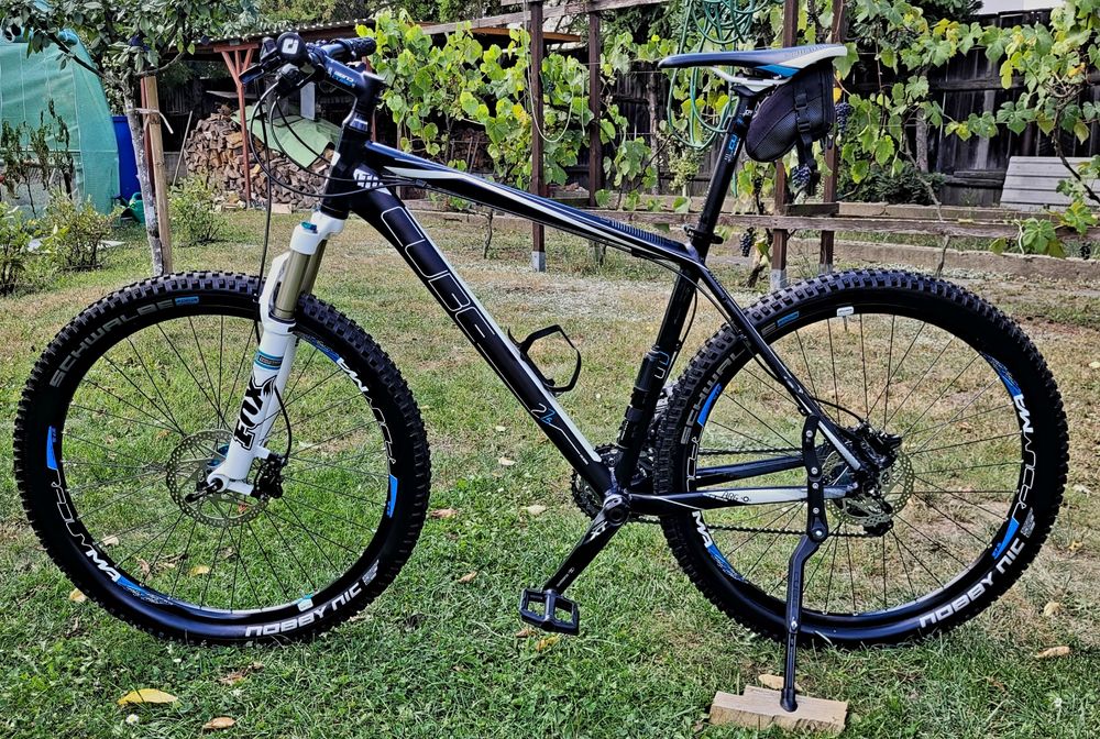 Rower  Cube  LTD 27.5, rama 20" L/XL