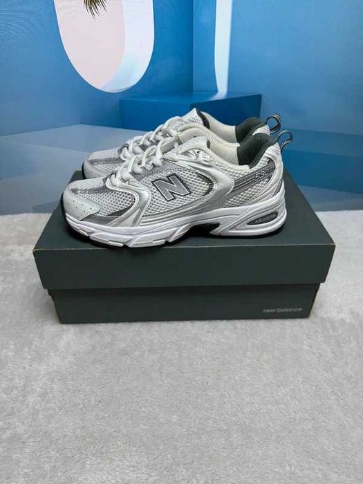New Balance 530 White Silver Rozmiar 41.5
