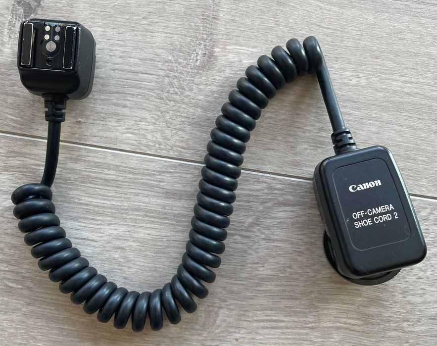 Kabel synchroniczny Canon Shoe Cord 2 do aparat-lampa błyskowa Canon