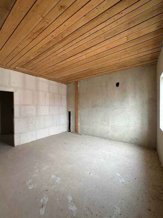 продаж 1.5 кім квартира ЖК Містечко Центральне. готова до ремонту.