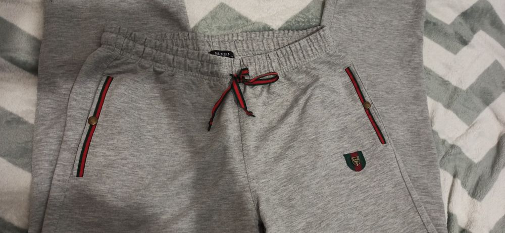 Штани Gucci сірі, М