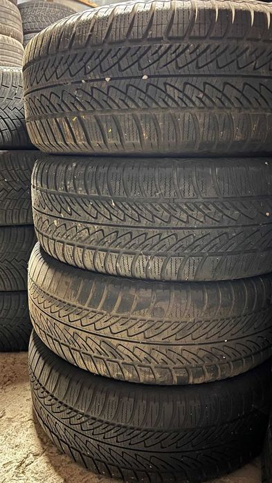 255/60/18 Goodyear Ultragrip 8, зимові шини, зима