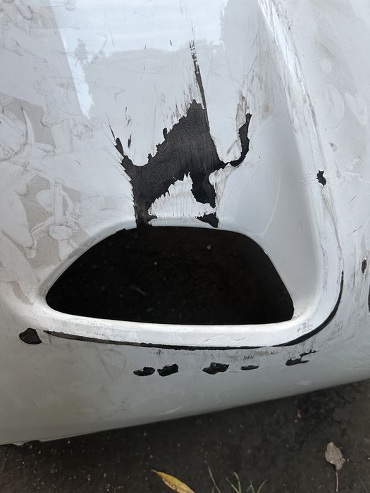 Бампер передній ford escape mk4 під відновлення