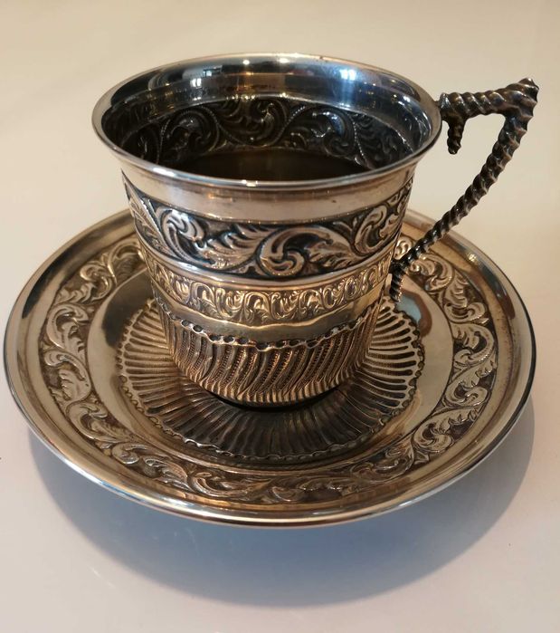 Chávena e pires em Prata com Contraste "Javali"