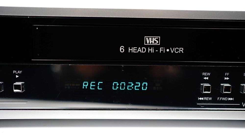 Nagrywarka PRZEGRYWARKA kaset VHS na DVD kopiarka Medion MD80054