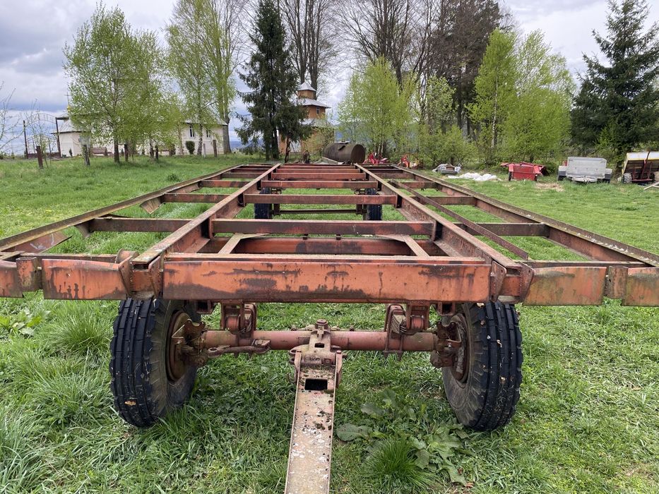 Причіп тракторний