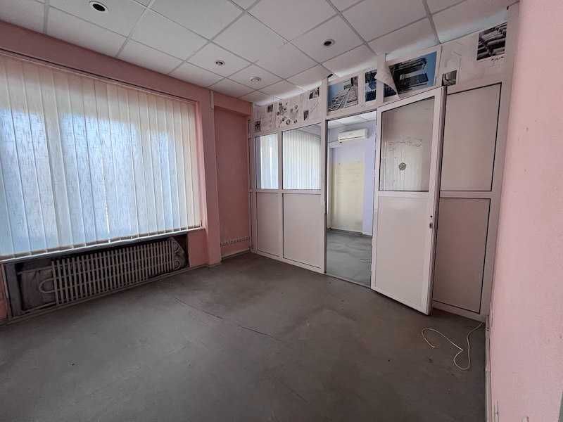 Продажа помещения 680 м2, м. Научная ул. Чичибабина, Харьков