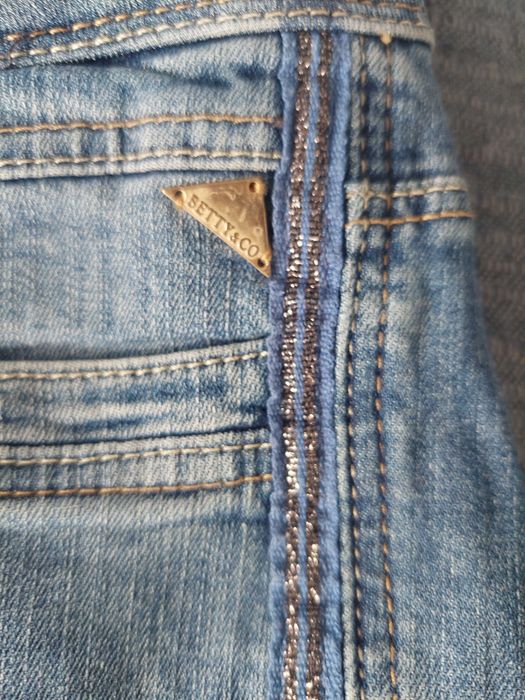 Jeans Betty & Co 44 błyszczące zdobienia