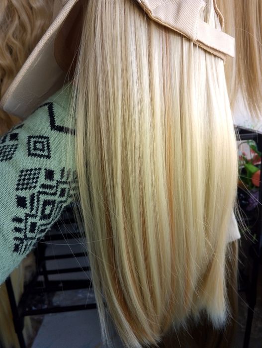 Кепка з волоссям.нова. різні