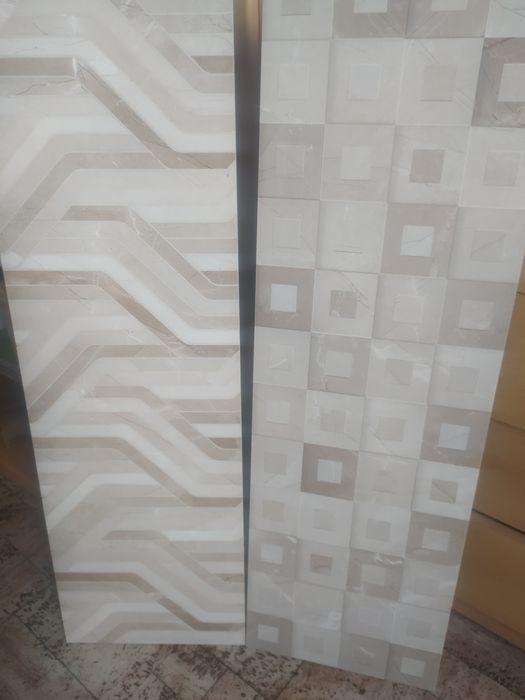 Плитка и краскопульт