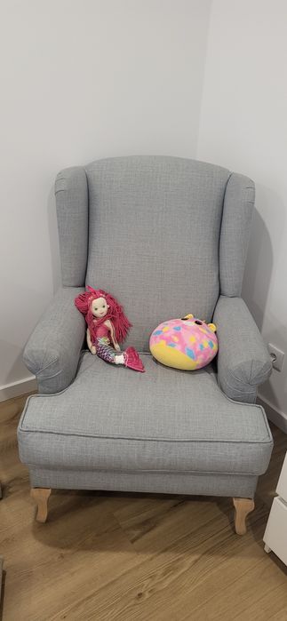 Cadeirão de madeira maciça